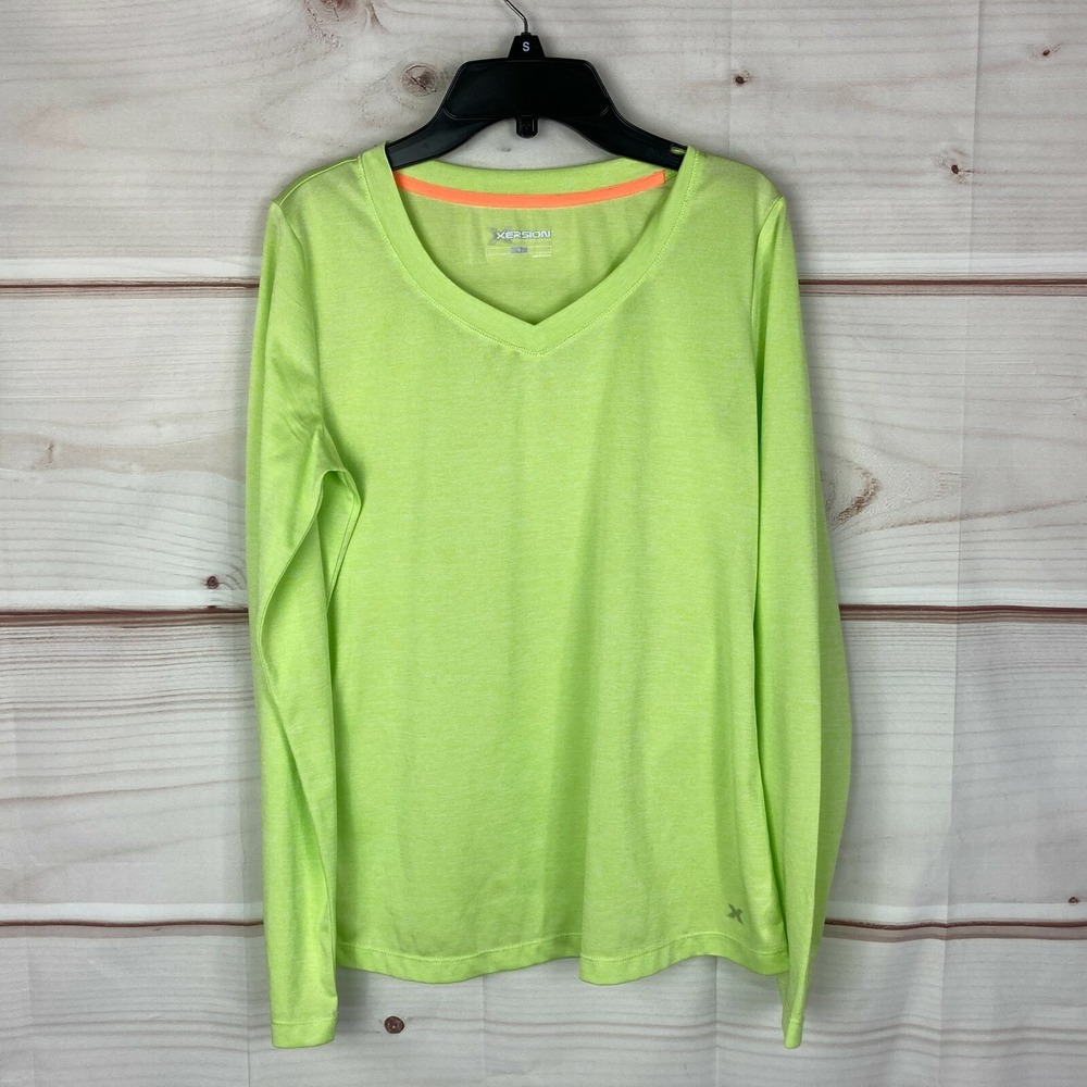 Xersion Top Womens Small Green Long Sleeve T-Shirt V-Neck Performance V-Neck